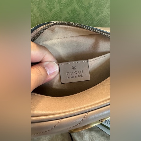 Gucci Marmont small matelasse shoulder bag Like new - Picture 3 of 4